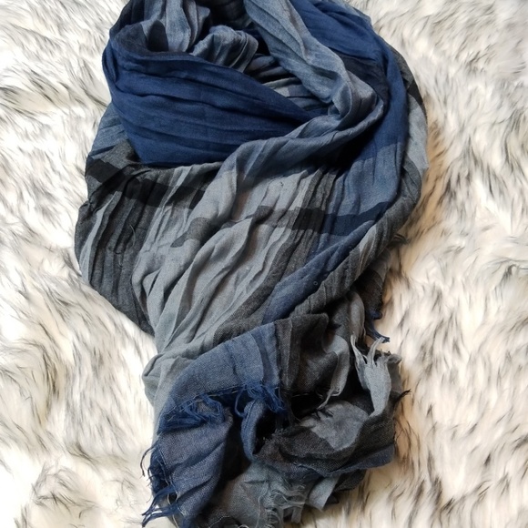 Multi Colored Blue Scarf - Picture 5 of 8